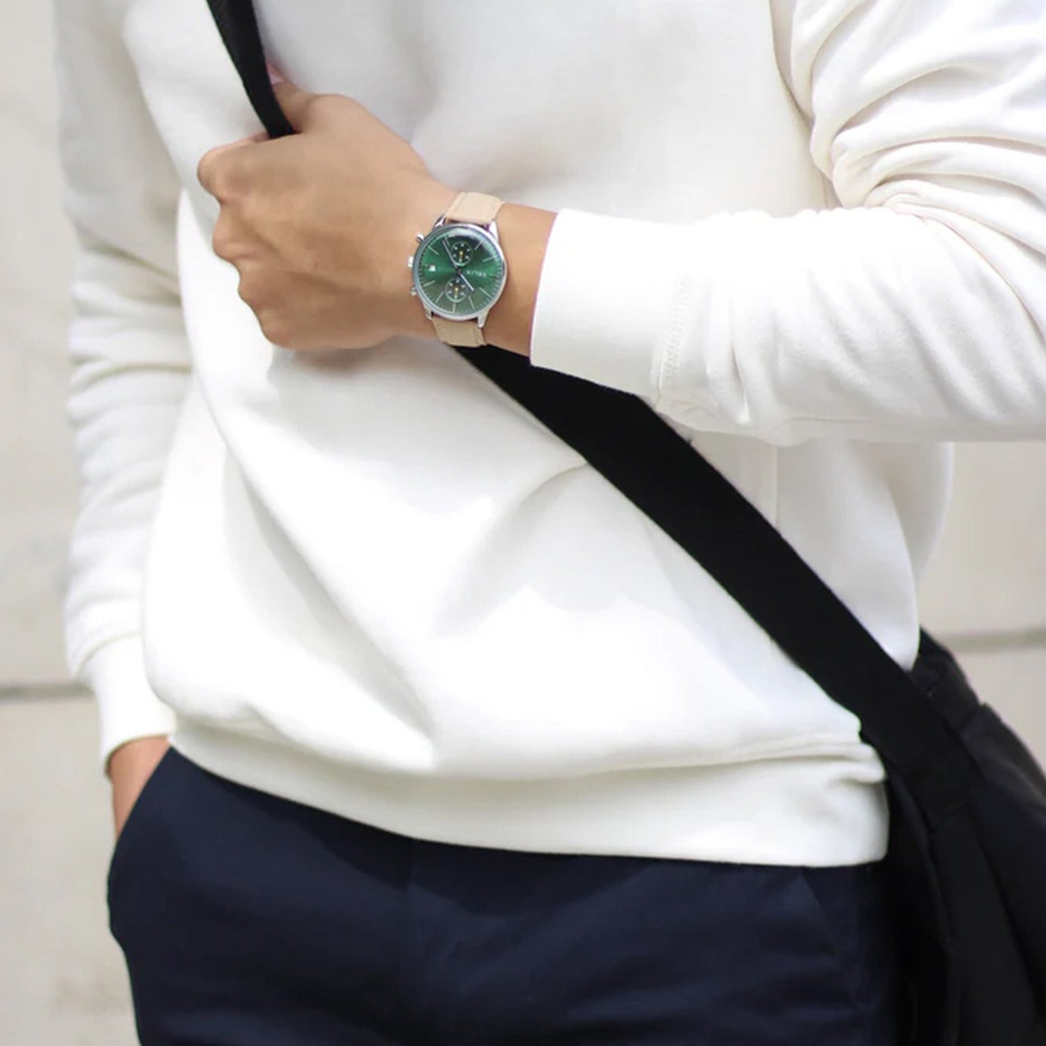 Vertu Men Quartz Green Dial Chronograph Leather Watch