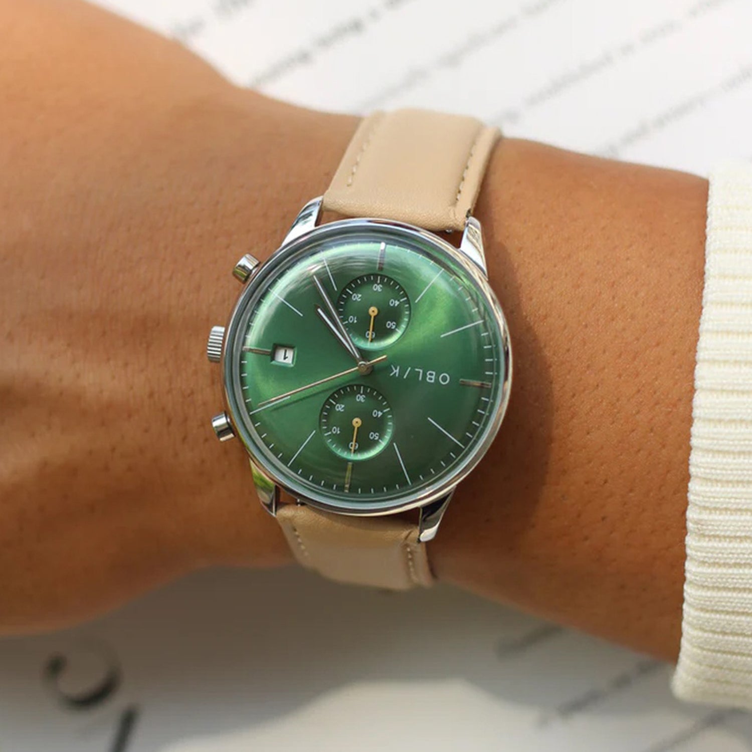 Vertu Men Quartz Green Dial Chronograph Leather Watch