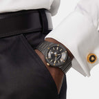 Men Quartz Black Dial Analog Stainless Steel Watch VEVI00620
