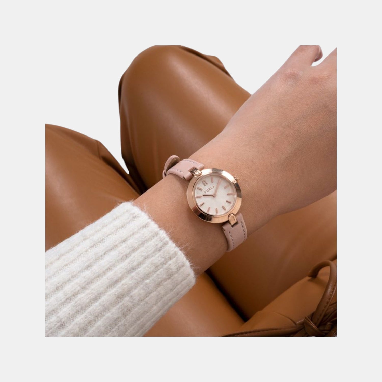 Furla Logo Links Women Quartz Silver Dial Analog Leather Watch WW00006003L3