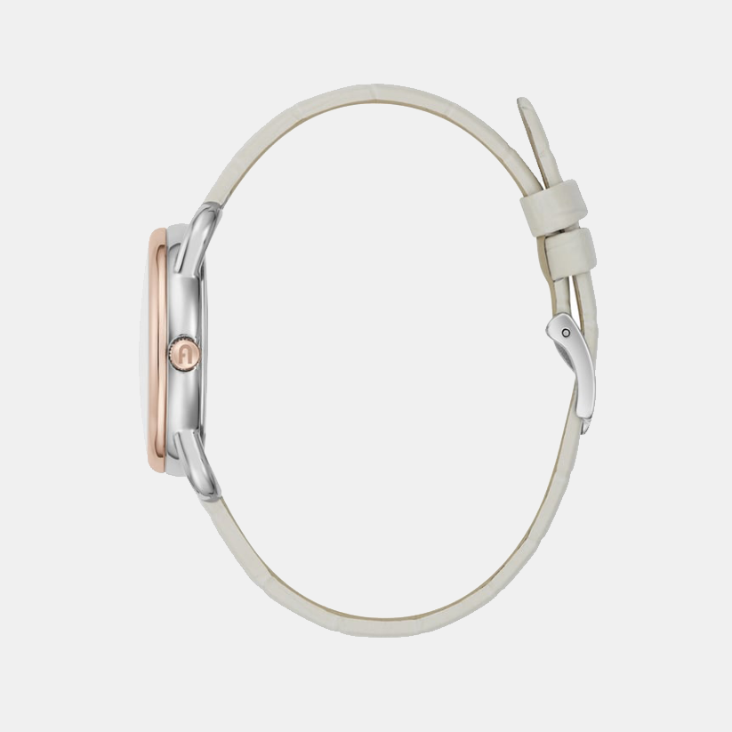 Sleek Women Quartz Silver Dial Analog Leather Watch WW00021005L5