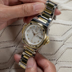 GC Round Quartz Analog Women watch