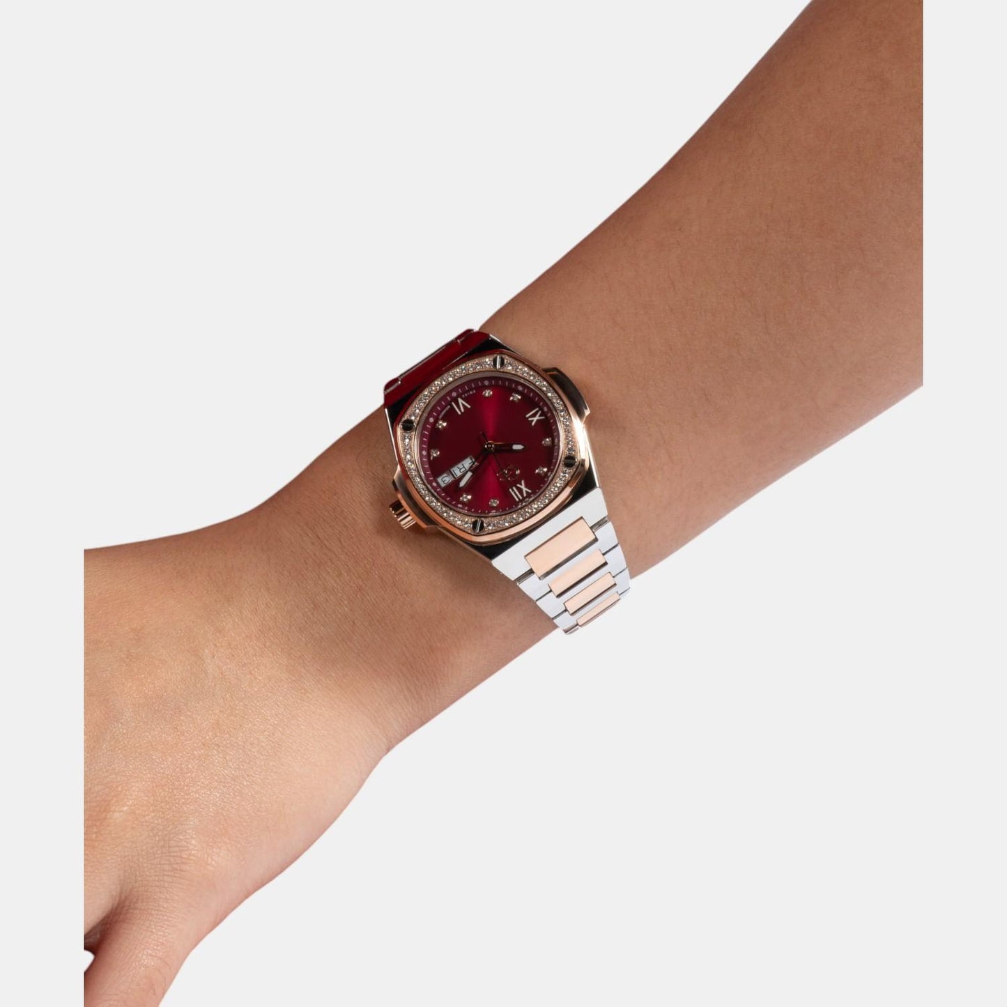 Coussin Shape Lady Women Quartz Red Dial Analog Stainless Steel Watch Y98009L3MF