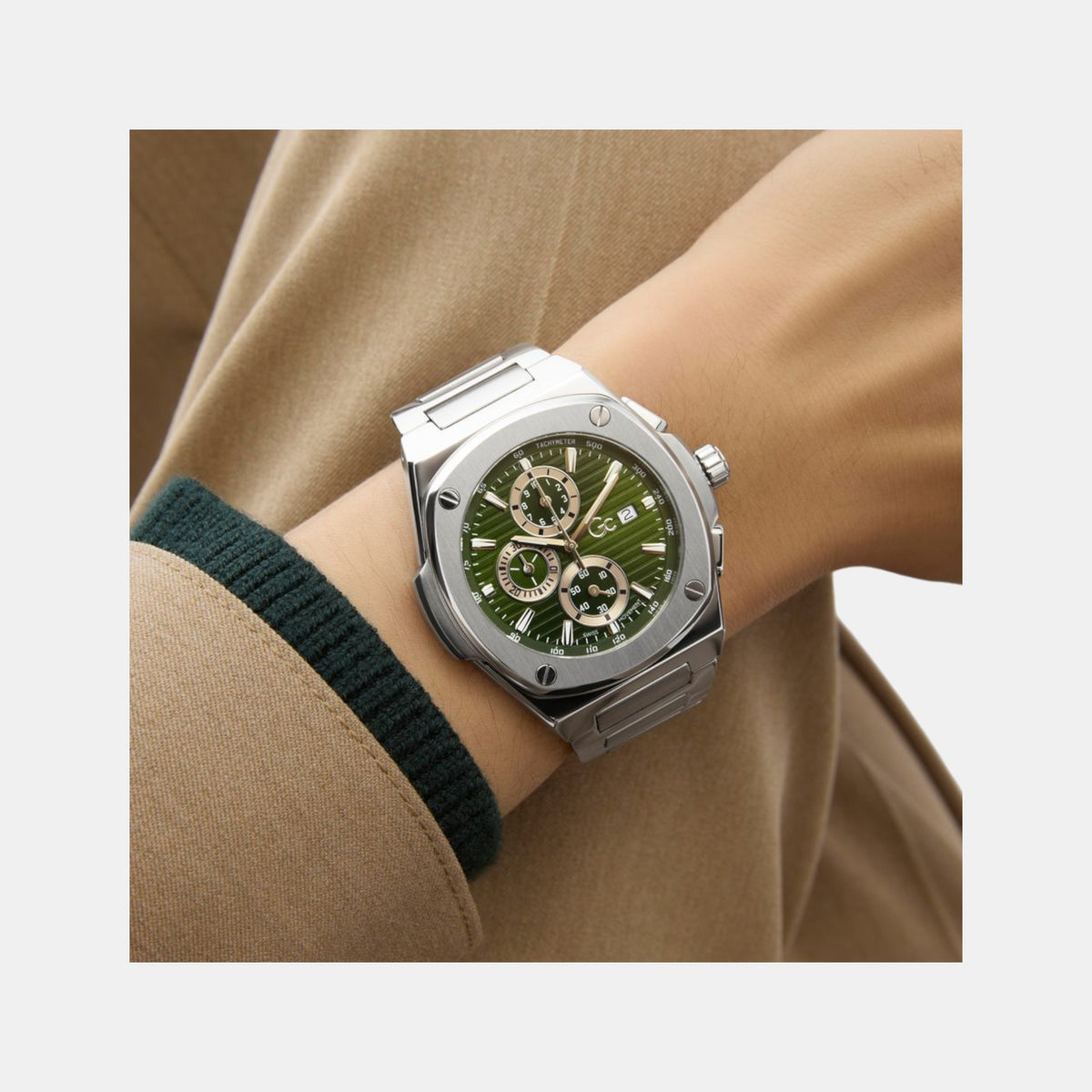 Coussin Men Quartz Green Dial Chronograph Stainless Steel Watch Y99024G9