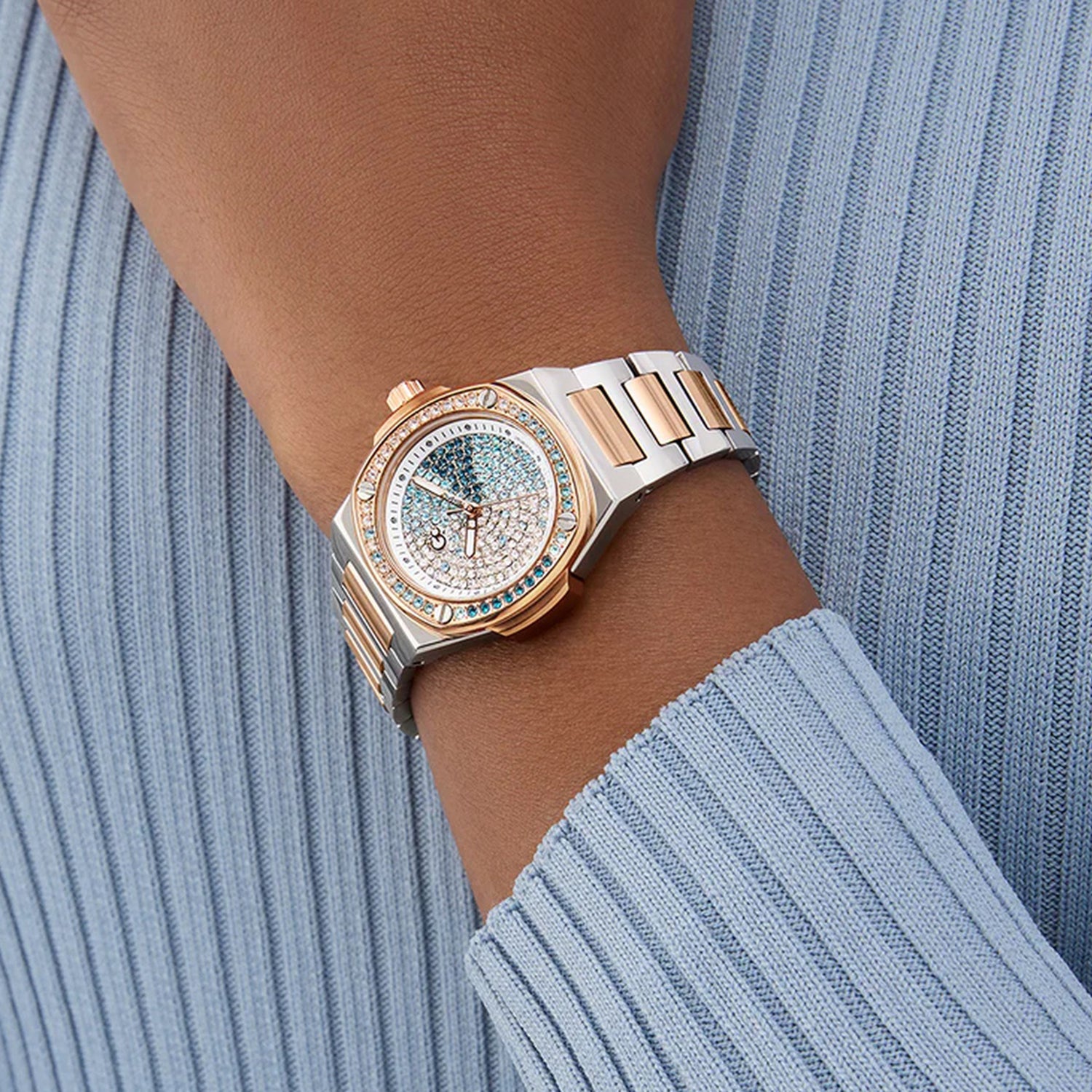 Gc Specials Women Quartz Multicolour Dial Analog Stainless Steel Watch Z12010L9
