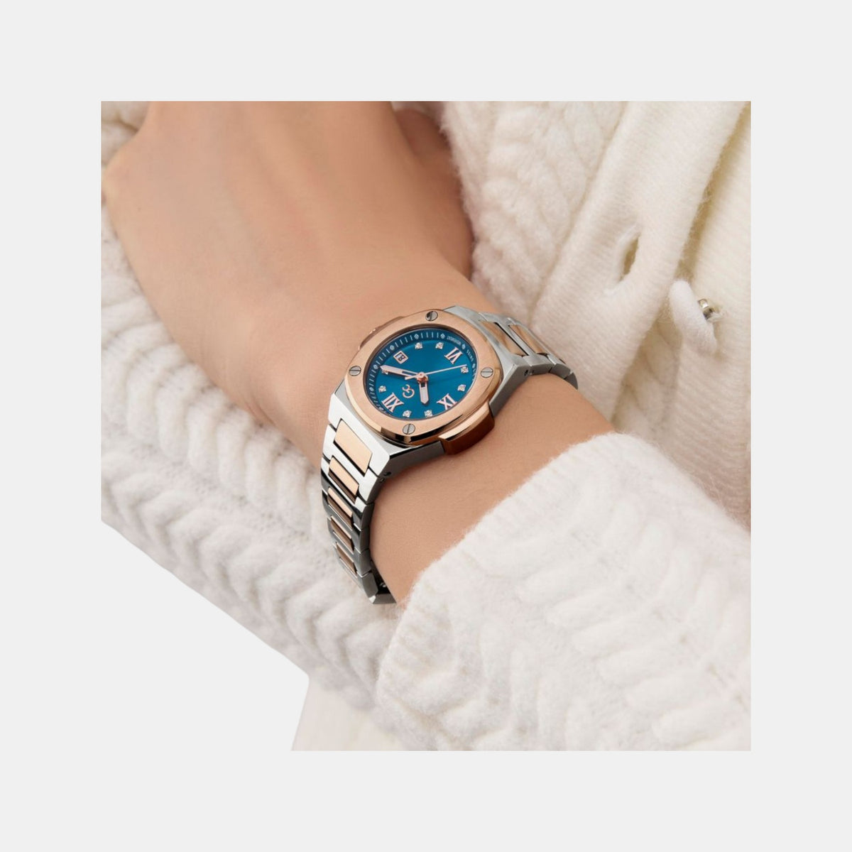 Coussin Women Quartz Blue Dial Analog Stainless Steel Watch Z12011L7