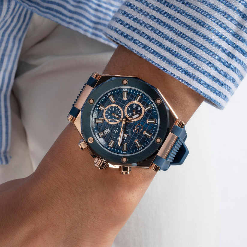 GC 44 mm Blue Quartz watch