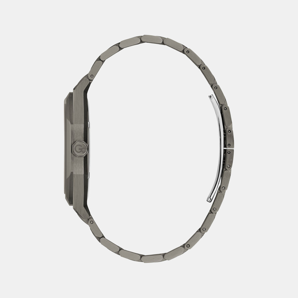 GC 42 mm Tonneau Quartz watch