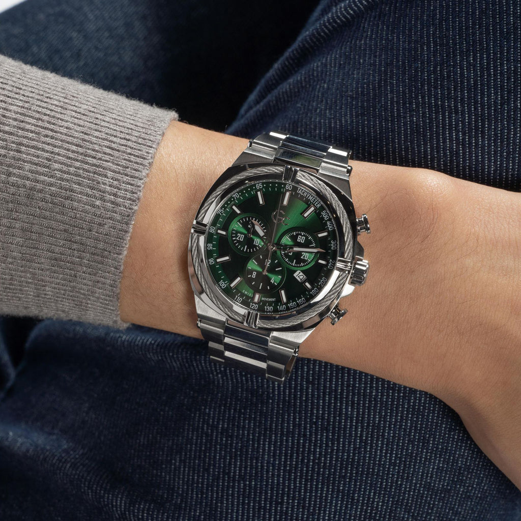 GC 43 mm Silver Quartz watch