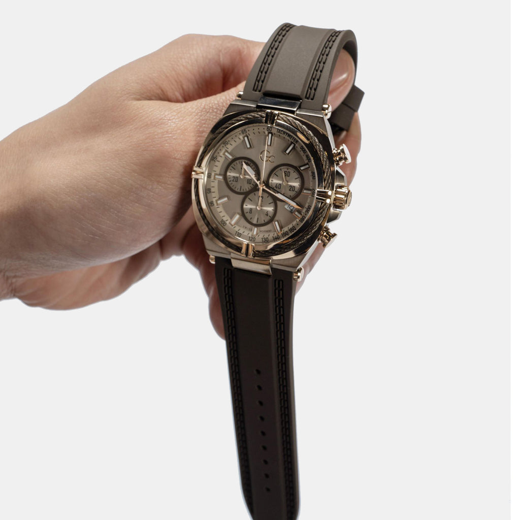 GC Round Quartz Chronograph Men watch