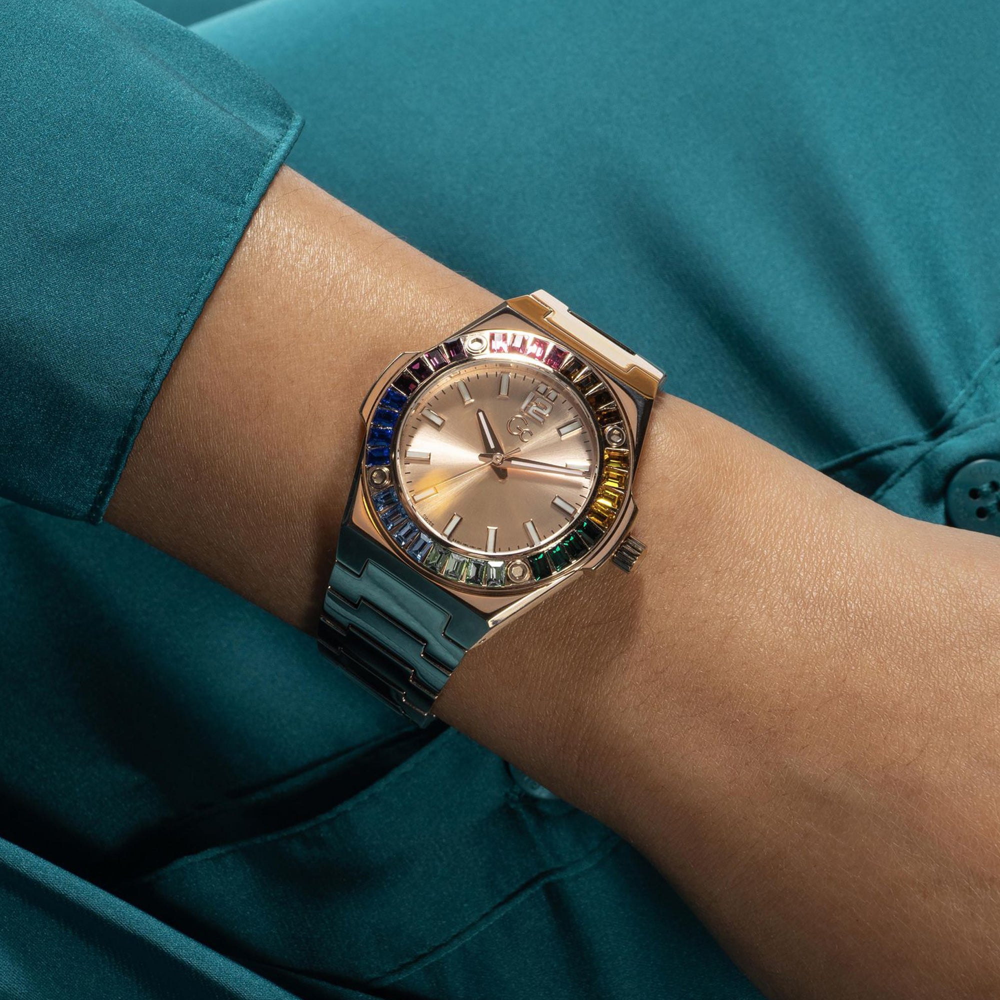 GC 34 mm Rose Gold Quartz watch