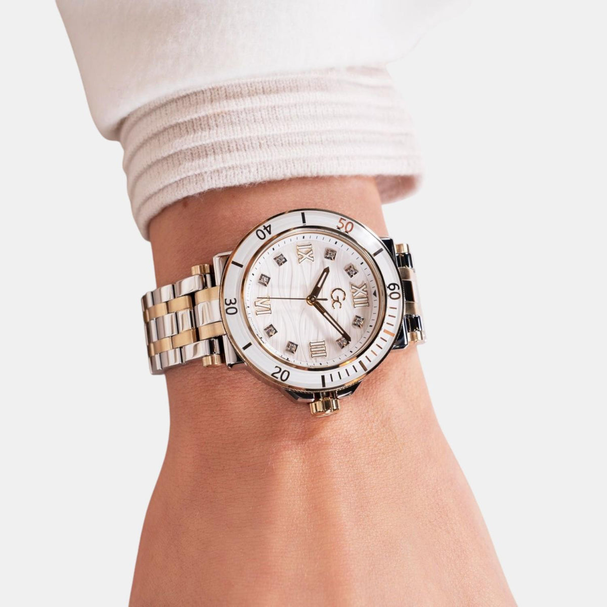 One Sport Women Quartz White Dial Analog Stainless Steel Watch Z45002L1MF