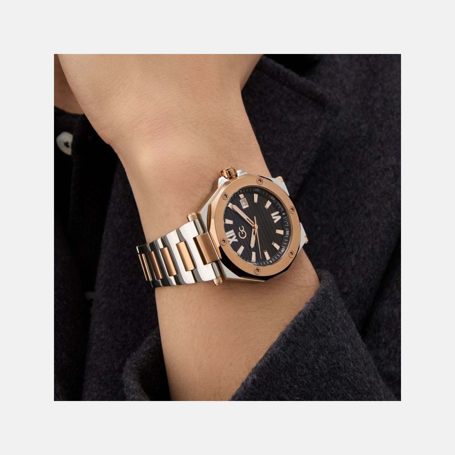 Dress Men Quartz Black Dial Analog Stainless Steel Watch Z67002G2