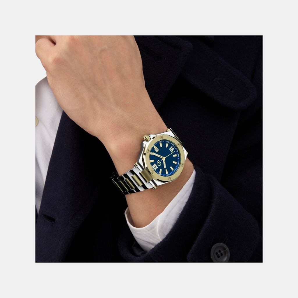 Gc Legacy Sleek Men Quartz Blue Dial Analog Stainless Steel Watch Z67003G7