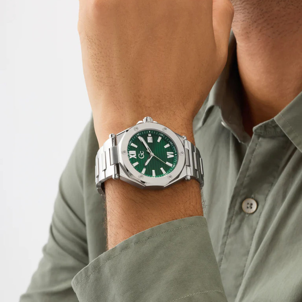 Legacy Men Quartz Green Dial Analog Stainless Steel Watch Z67005G9