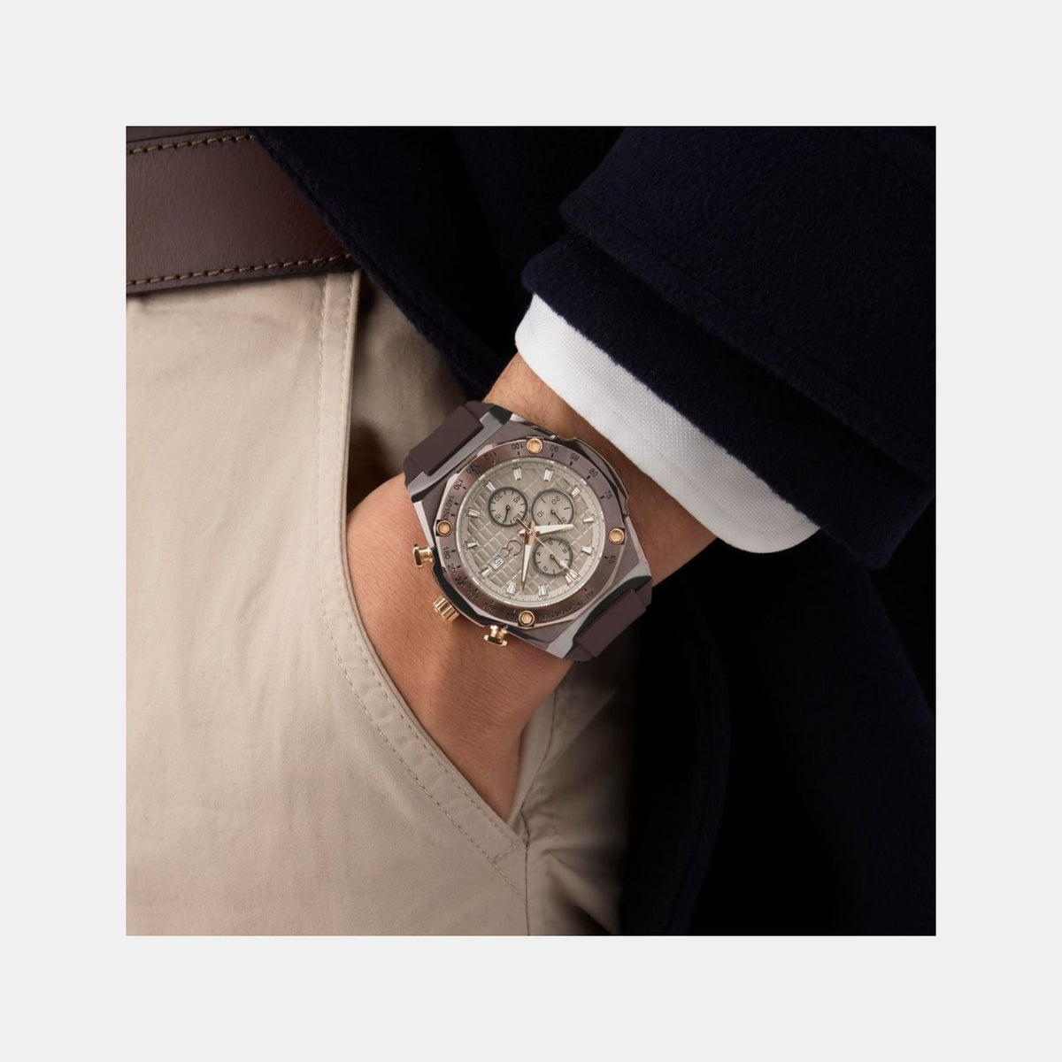 Idol Men Quartz Beige Dial Chronograph Silicone Watch Z68005G1