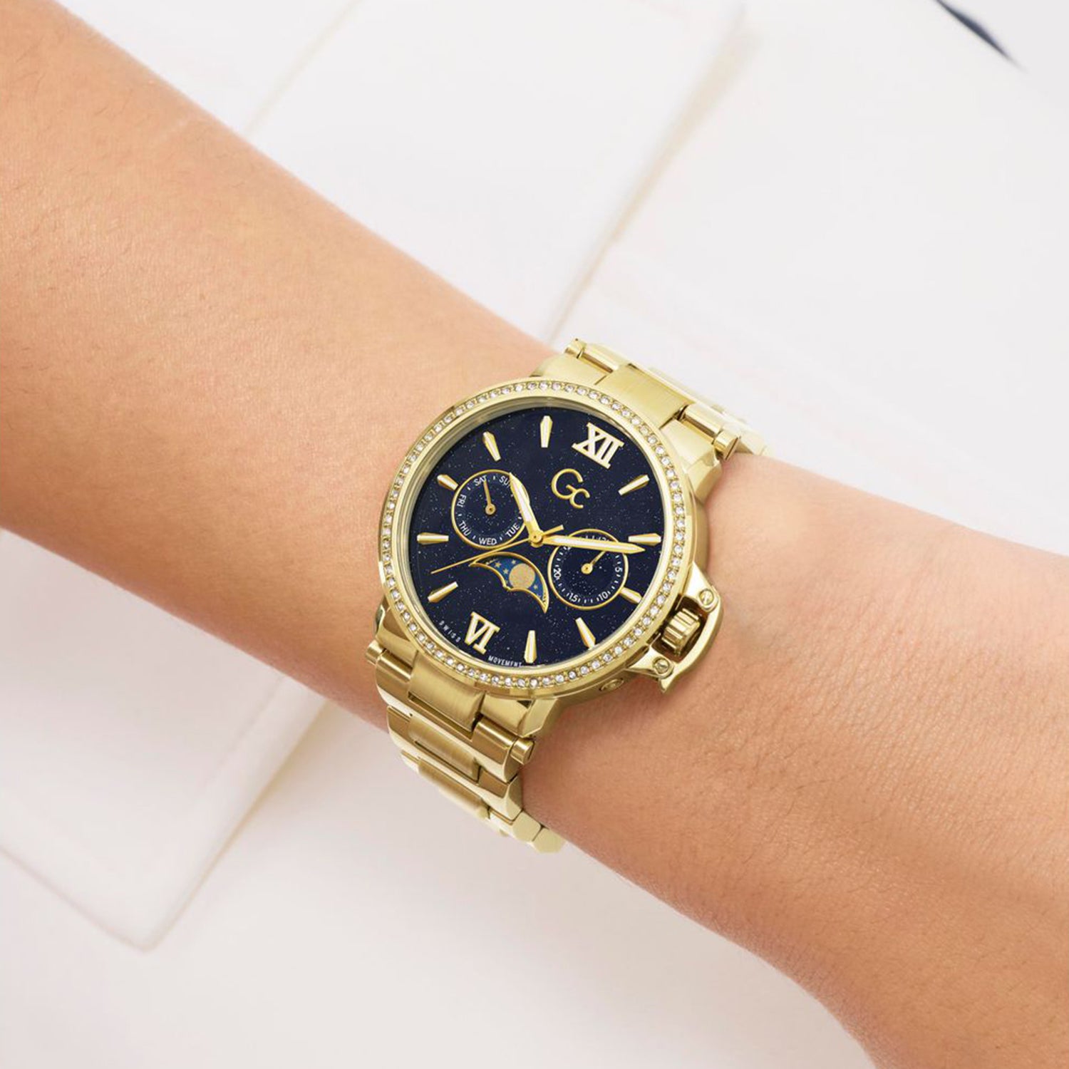 Gc Sportchic Women Quartz Blue Dial Analog Stainless Steel Watch Z69004L7