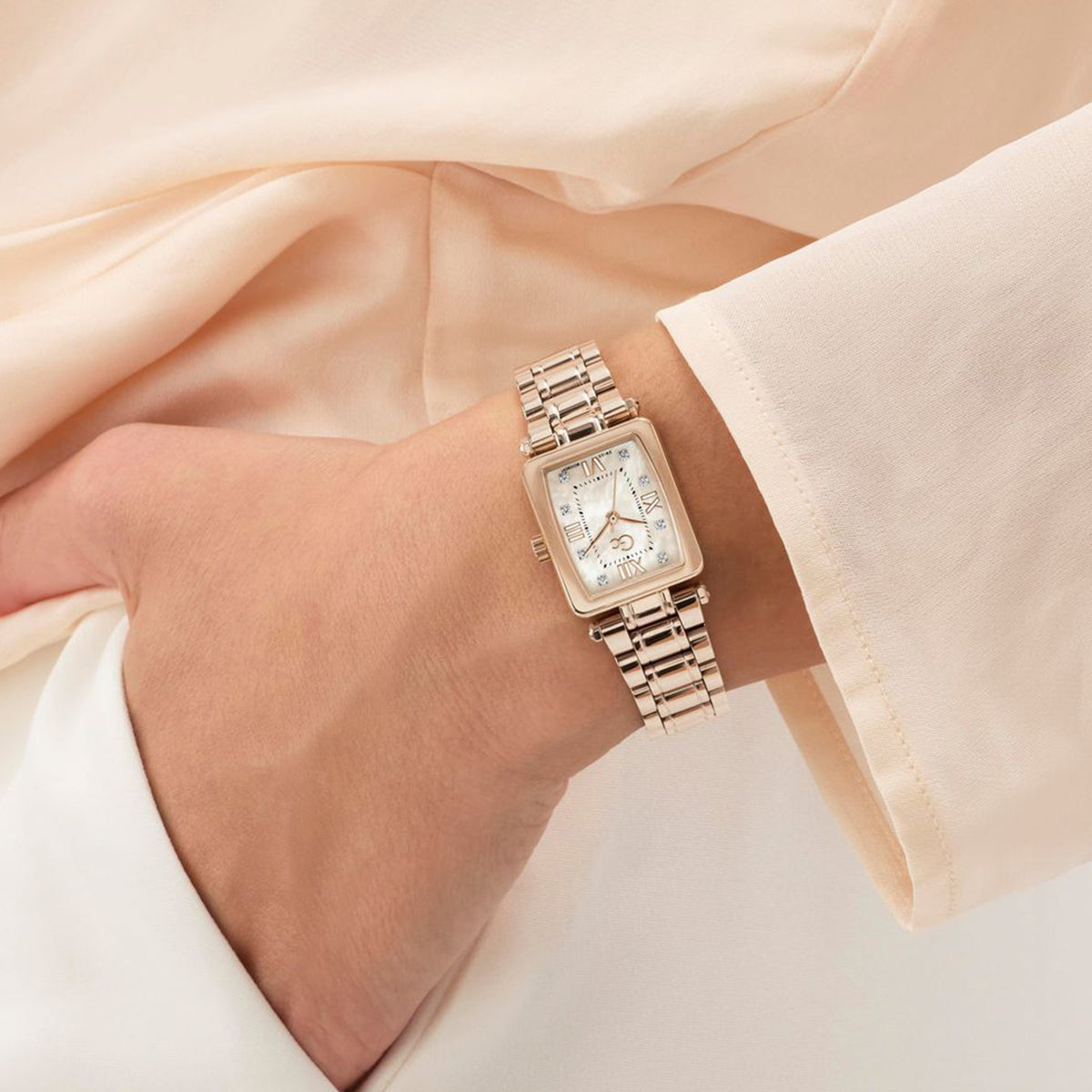 Plaza Mini Women Quartz Rose Gold Dial Analog Stainless Steel Watch Z71005L3