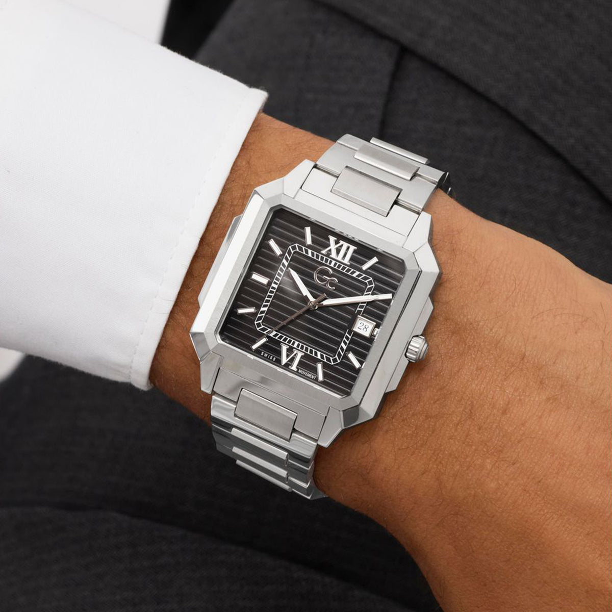 Squarecut Men Quartz Black Dial Analog Stainless Steel Watch Z74001G4