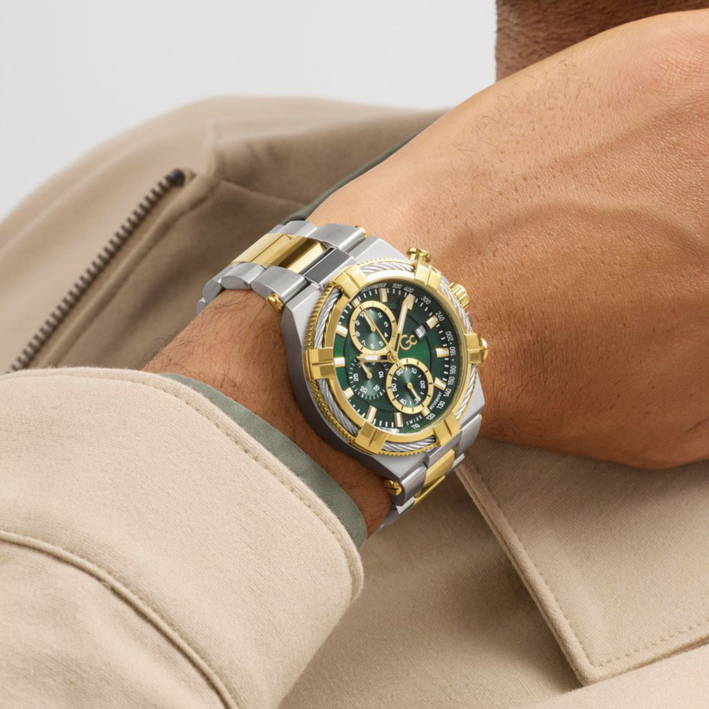 Gc Sportchic Men Quartz Green Dial Chronograph Stainless Steel Watch Z76002G9