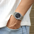 Zeus Men Quartz Black Dial Analog Stainless Steel Watch ZEUS-BLACK
