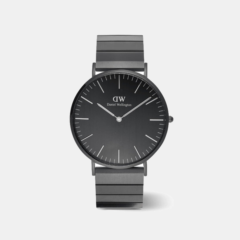 Daniel Wellington Round Black Analog watch