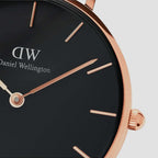 Daniel Wellington 32 mm Round Quartz watch