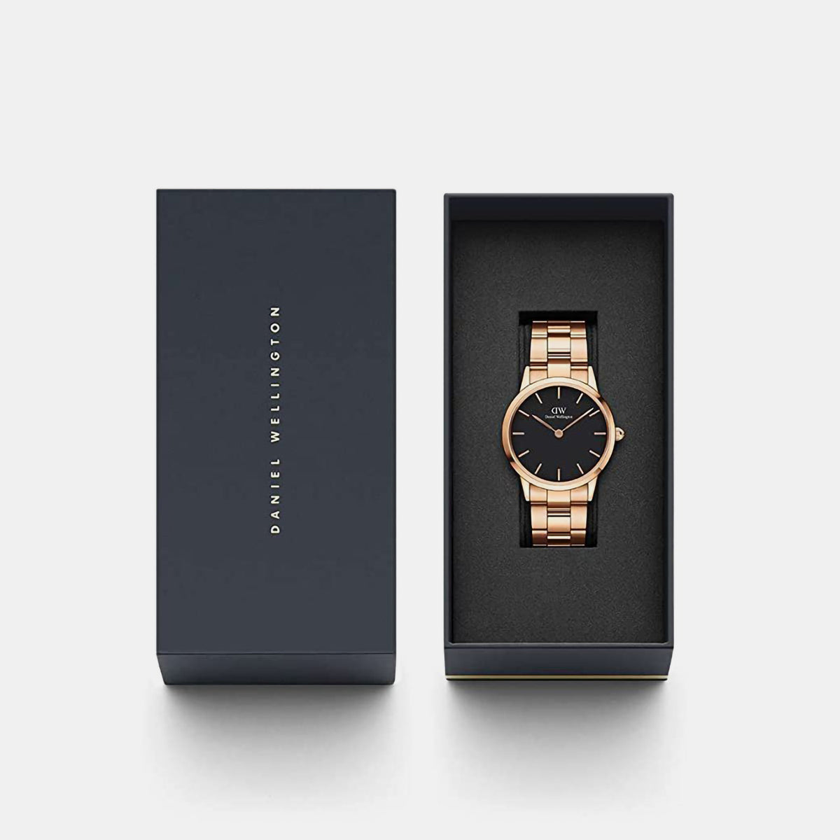 Iconic Men Quartz Black Dial Analog Stainless Steel Watch DW00100210K
