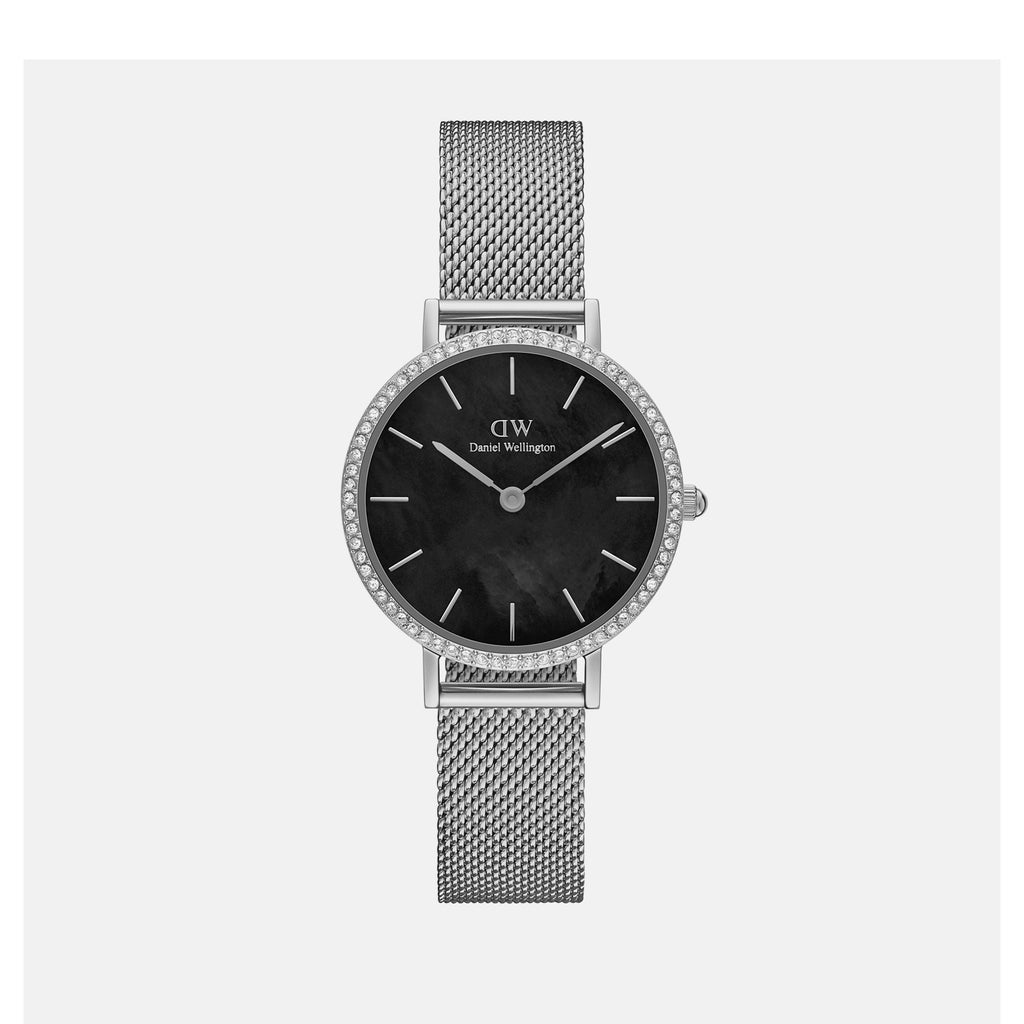 Daniel Wellington Round Silver Analog watch