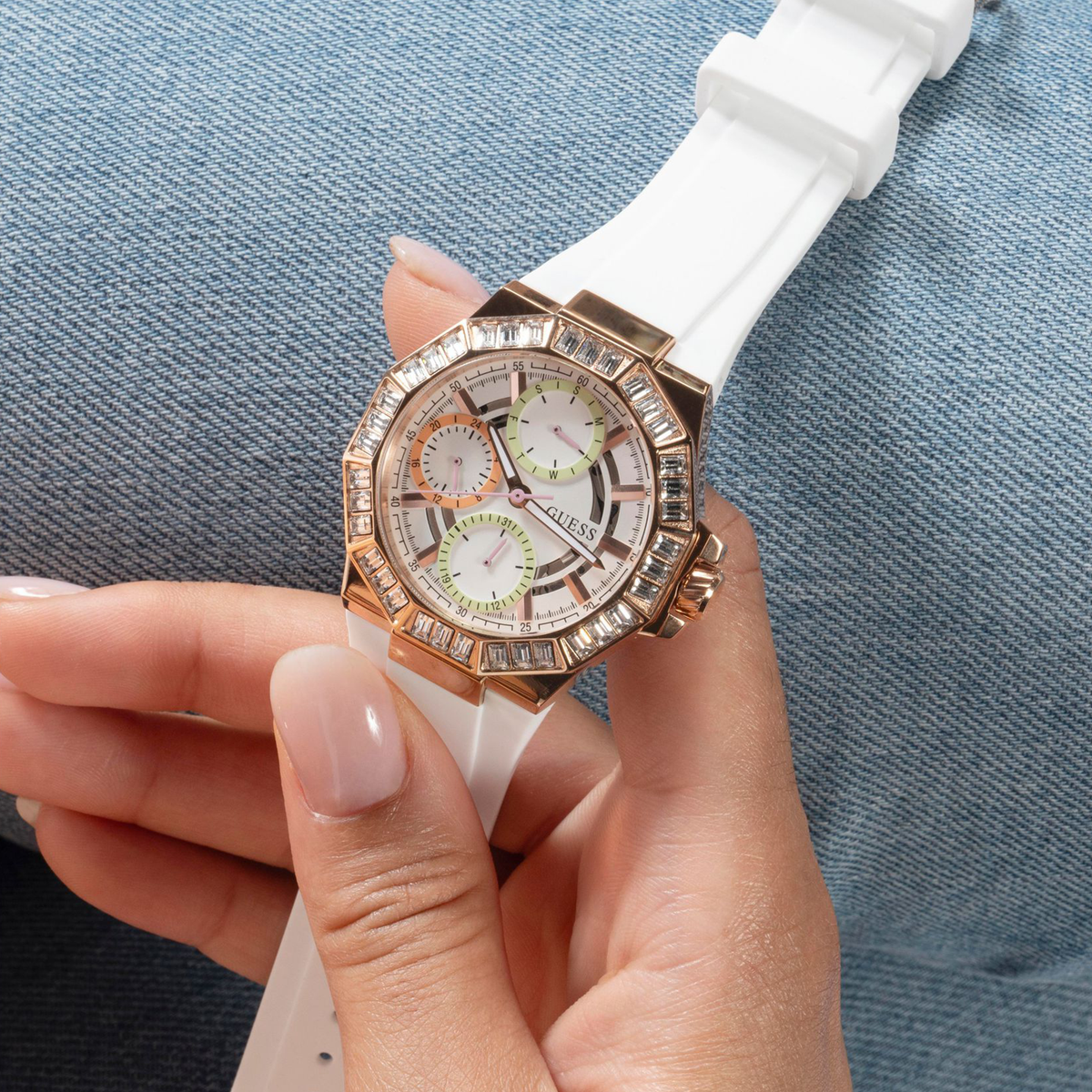 Guess     watch
