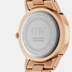 Daniel Wellington Women Round Brown watch