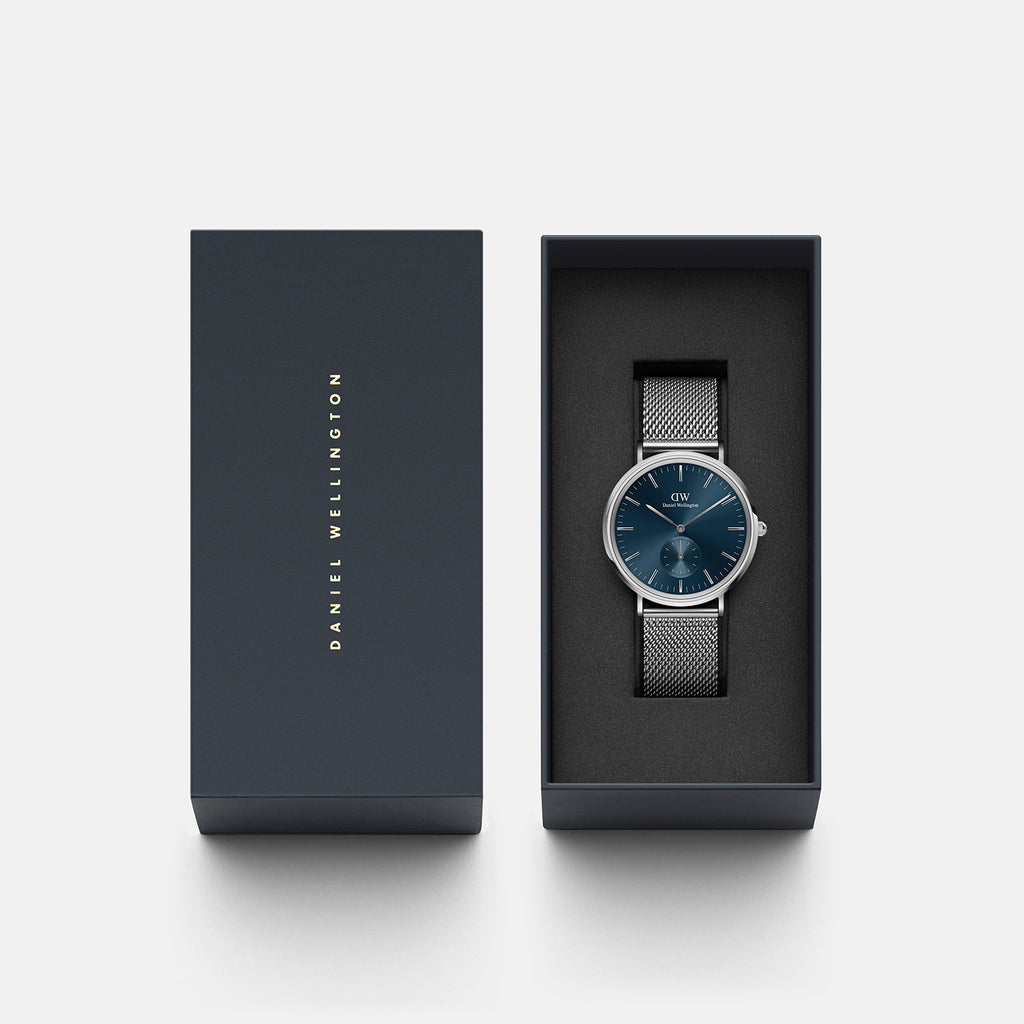 Daniel Wellington Stainless Steel Blue watch