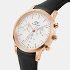 Daniel Wellington 42 mm Round Quartz watch