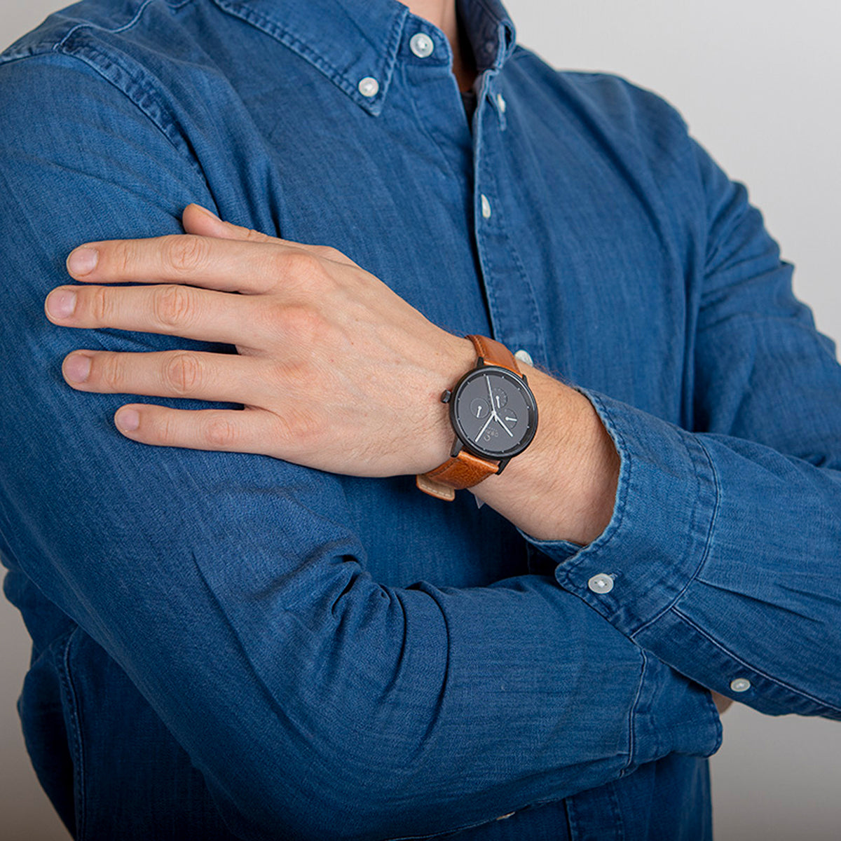 Obaku Round Quartz Analog Men watch