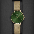 Daniel Wellington Women Round Green watch
