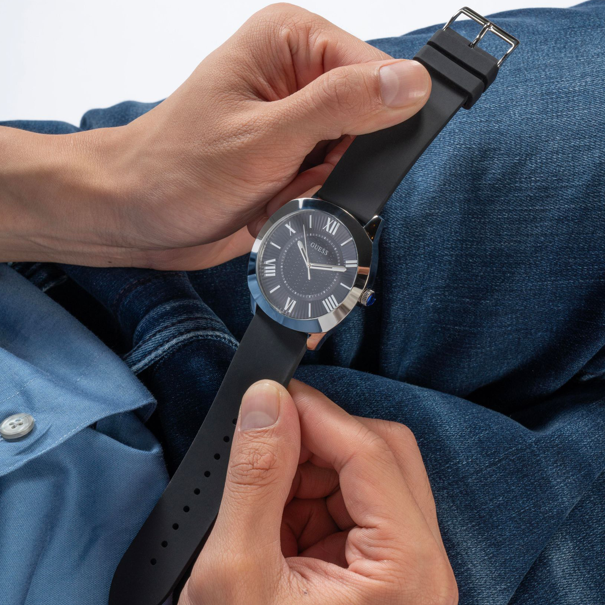 Guess     watch
