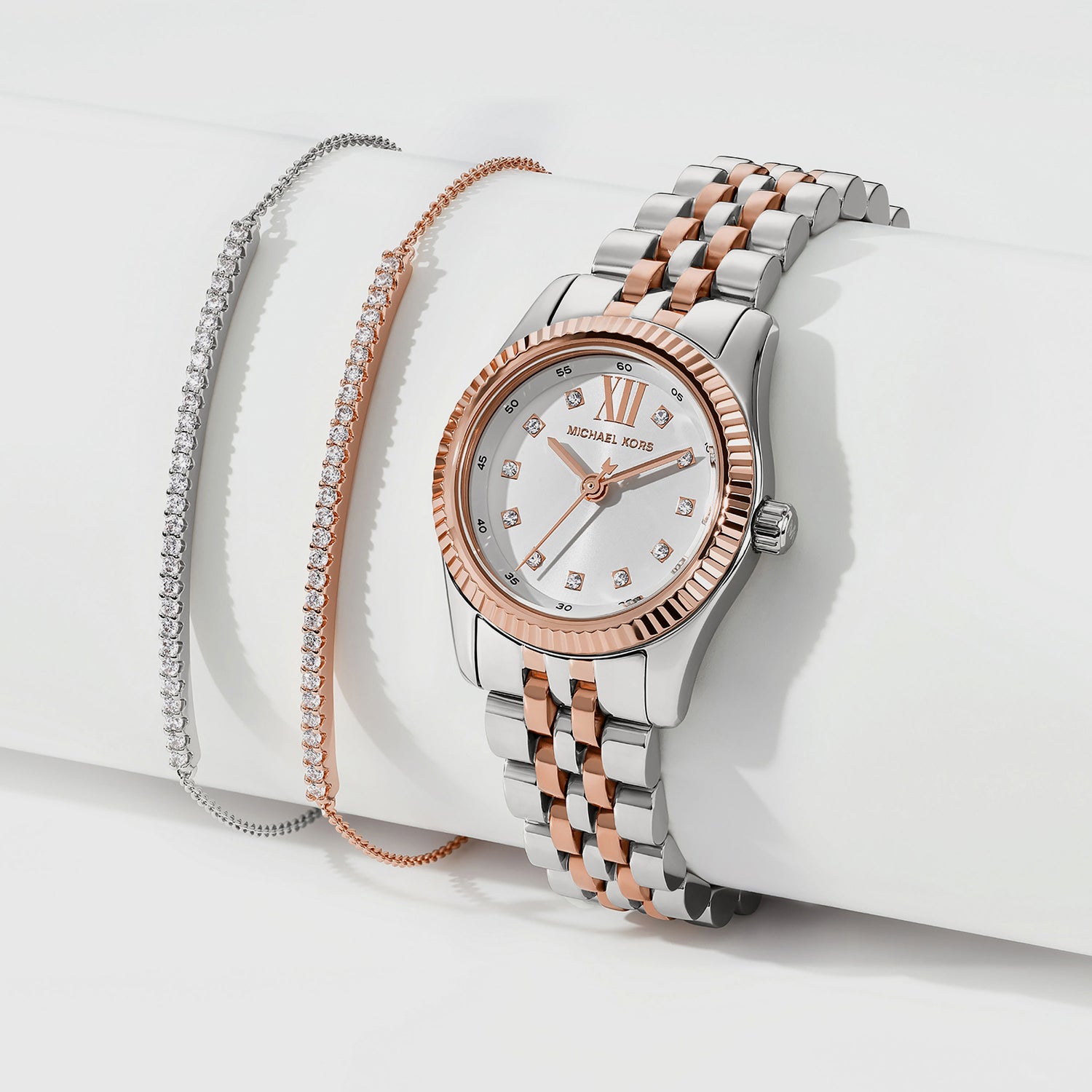 Michael Kors Lexington Women Quartz Silver Dial Analog Stainless