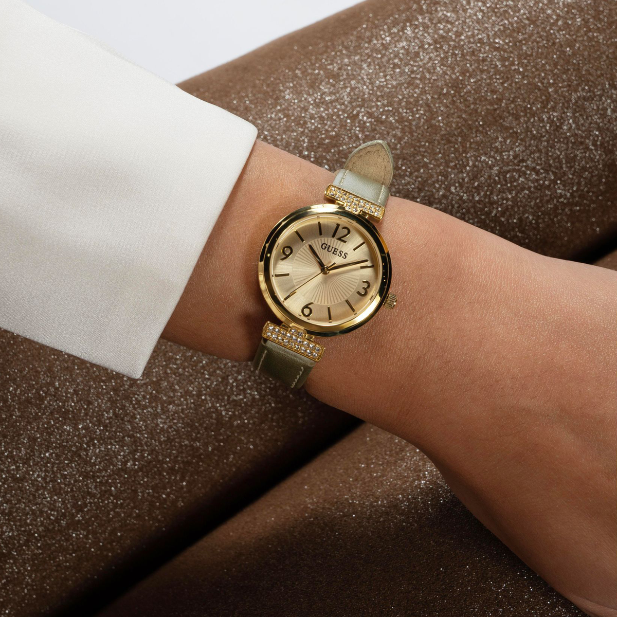 Guess   watch