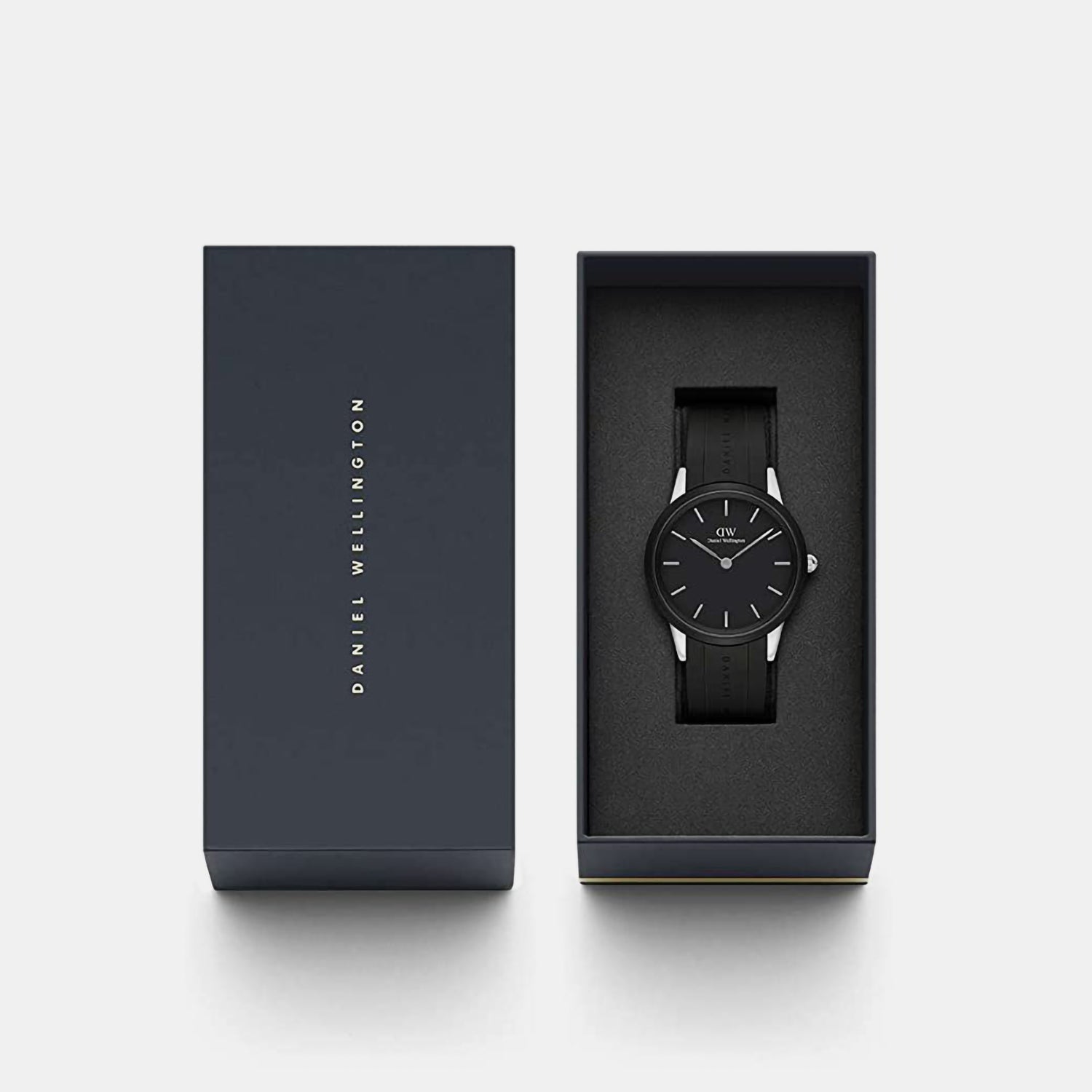 Daniel Wellington 40 mm Black Quartz watch