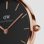 Daniel Wellington Women Round Black watch