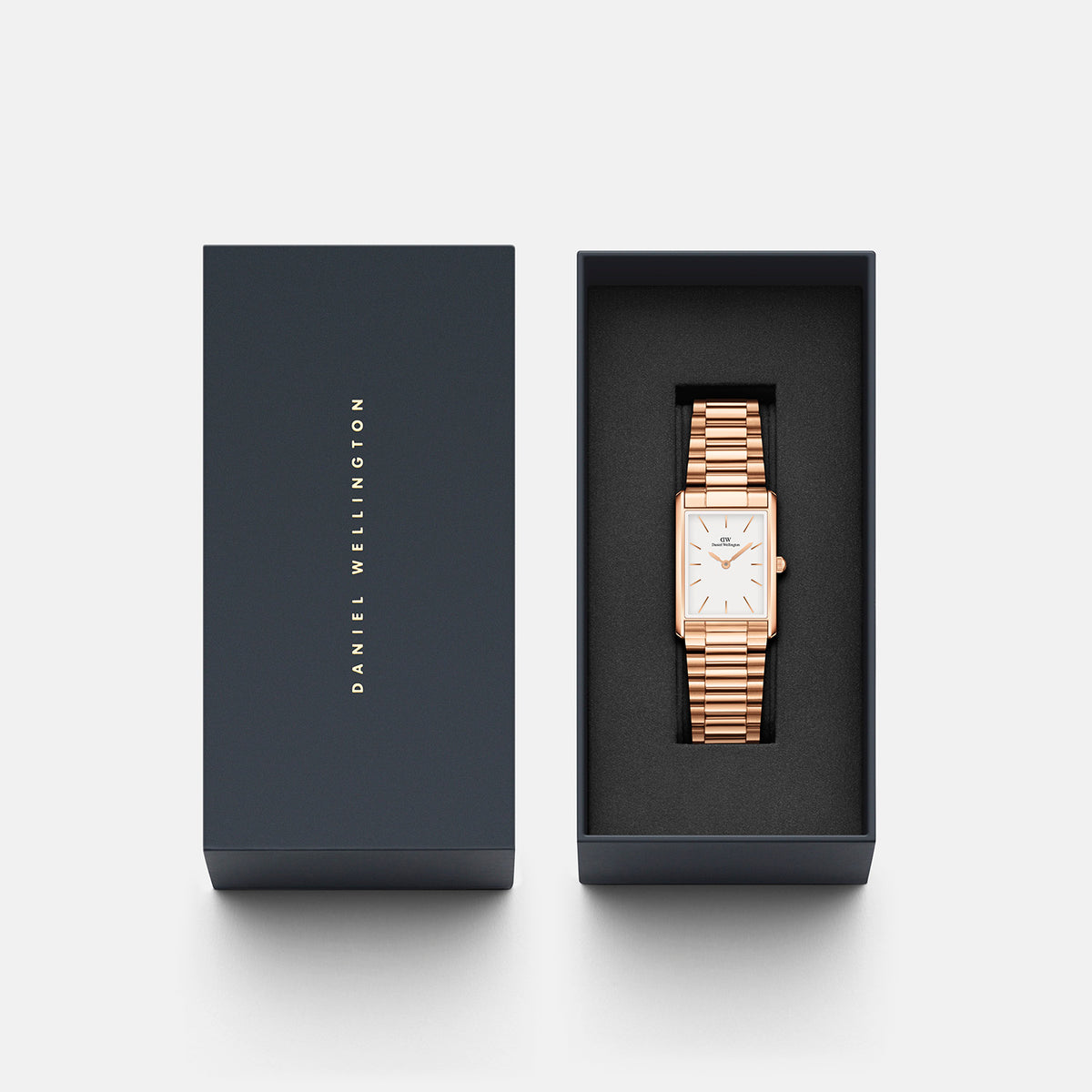 Daniel Wellington Rectangular Quartz Analog Men watch