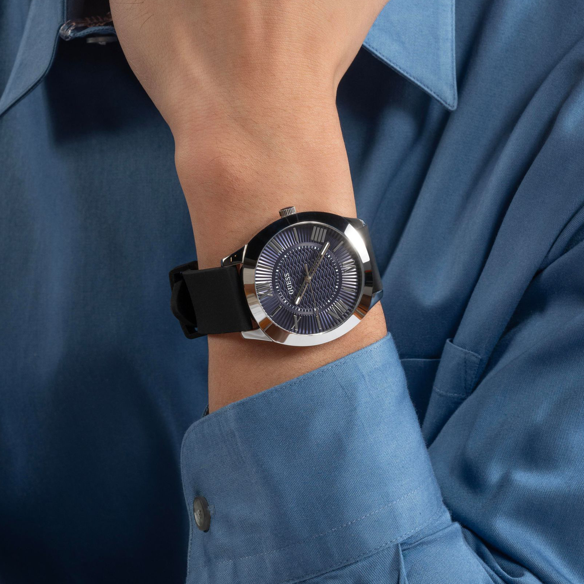 Guess   watch