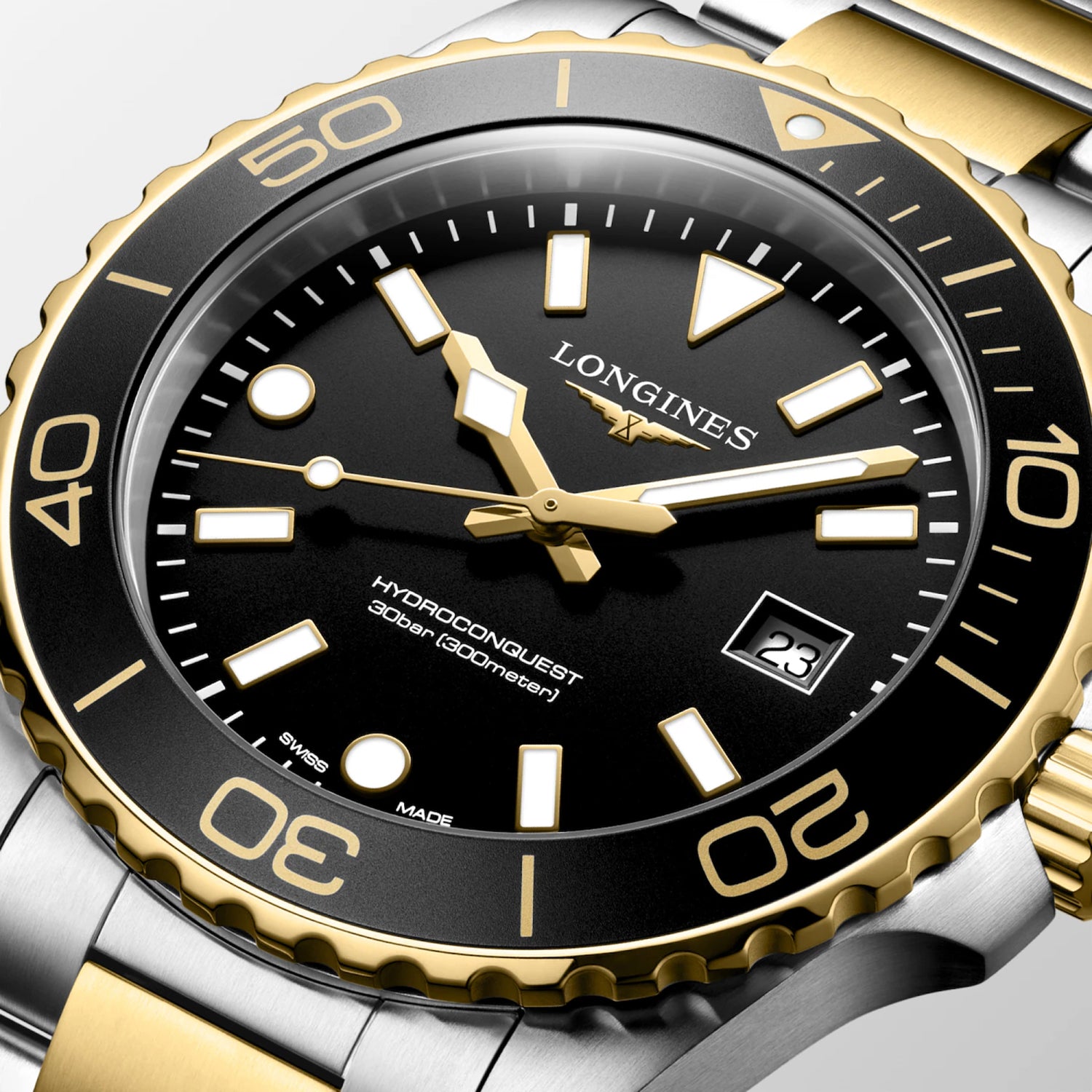 Hydroconquest Men Quartz Black Dial Analog Stainless Steel Watch L37693567