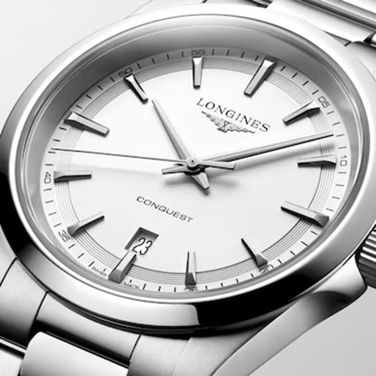 Conquest Men Quartz White Dial Analog Stainless Steel Watch L38604126