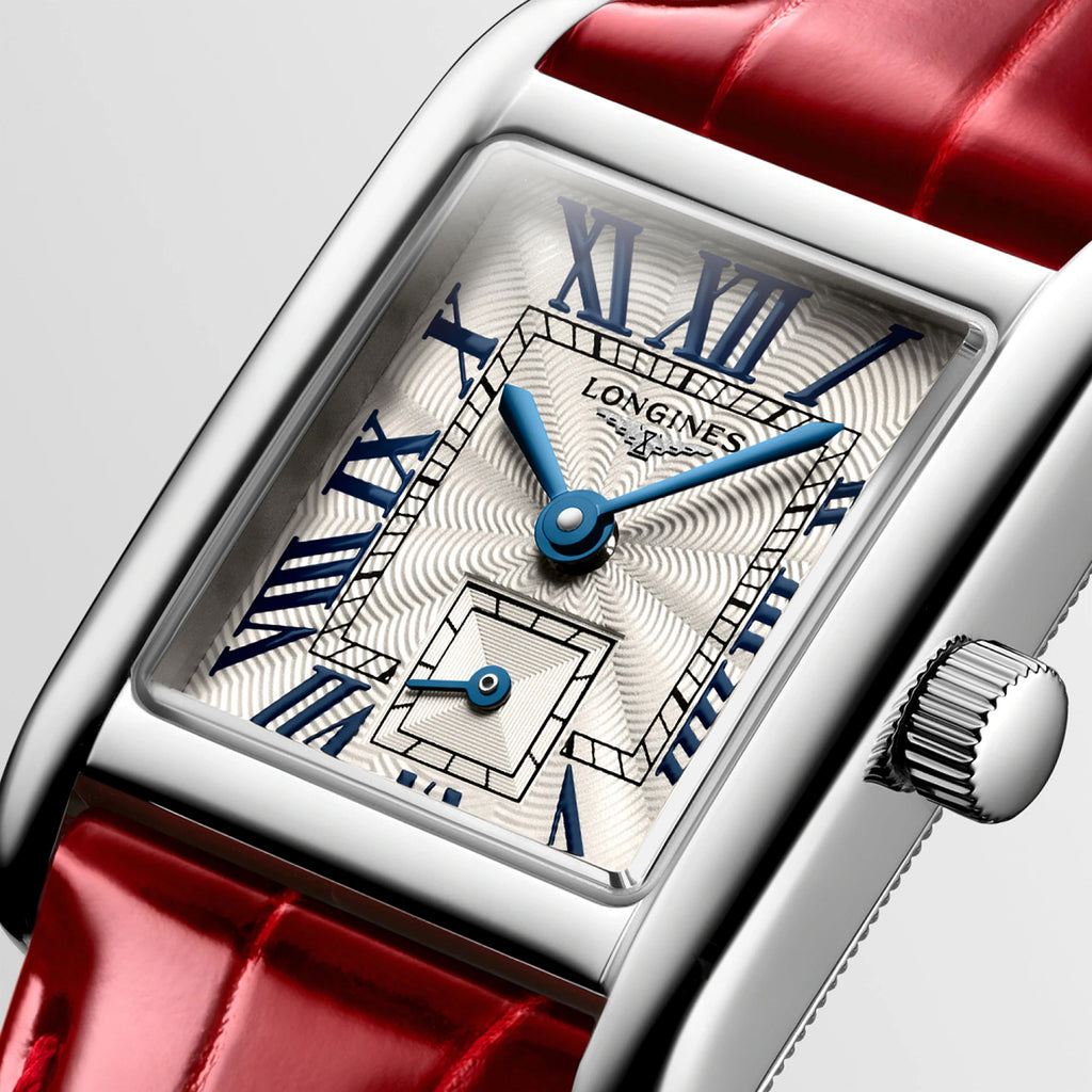 Mini Dolcevita Women Quartz Silver Dial Analog Leather Watch L52004715