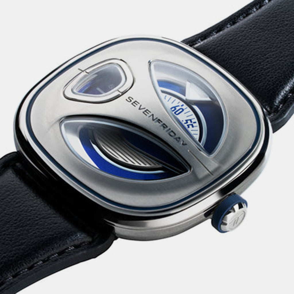 Men Automatic Silver Dial Analog Leather Watch ME1-01