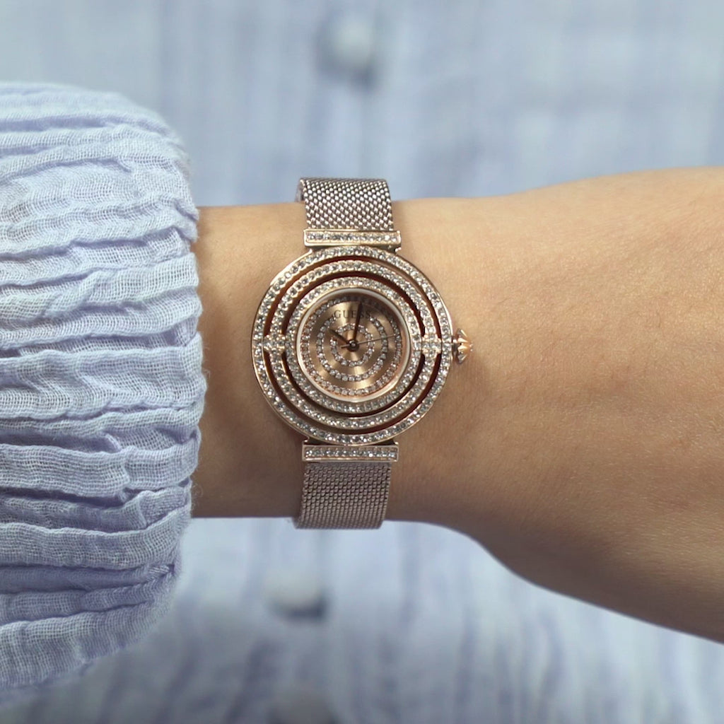 Dream Women Quartz Rose Gold Dial Analog Mesh Watch GW0550L3