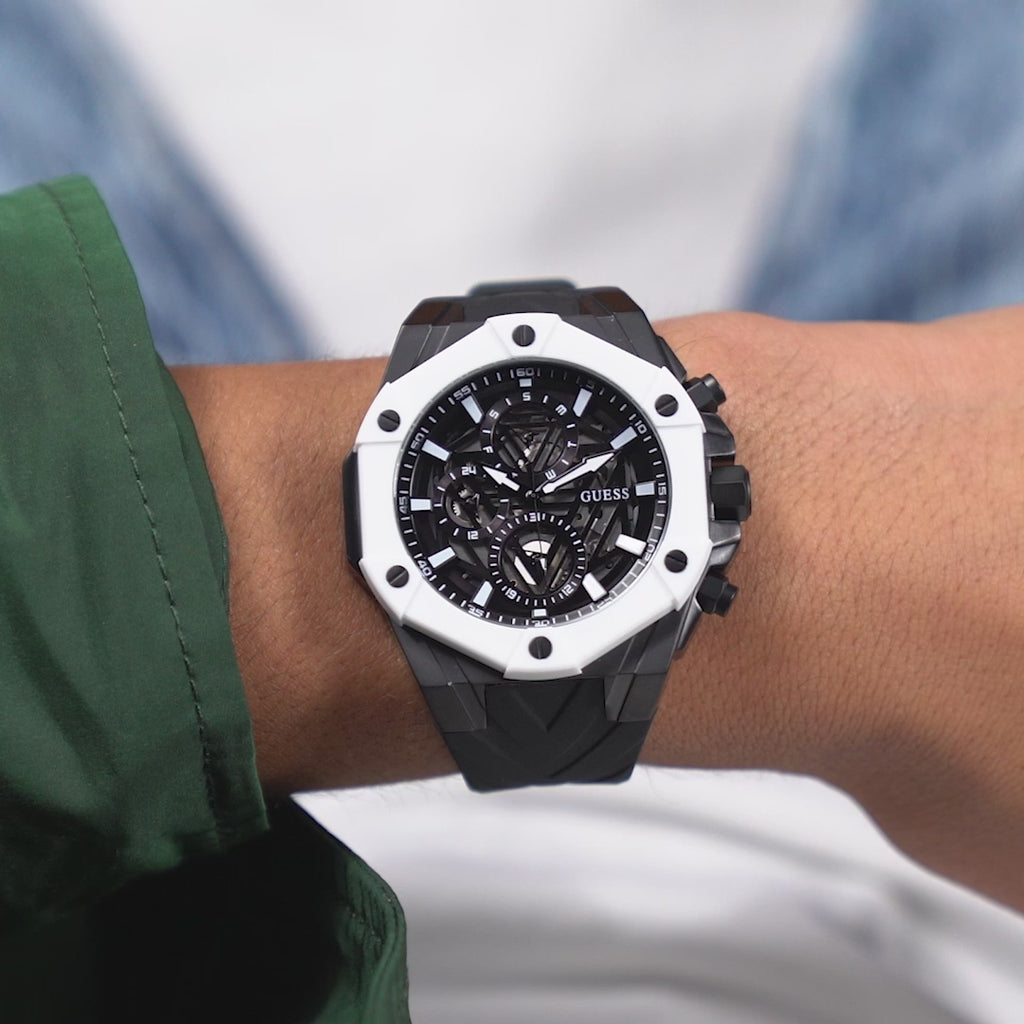 Men Quartz Black Dial Chronograph Silicone Watch GW0579G1