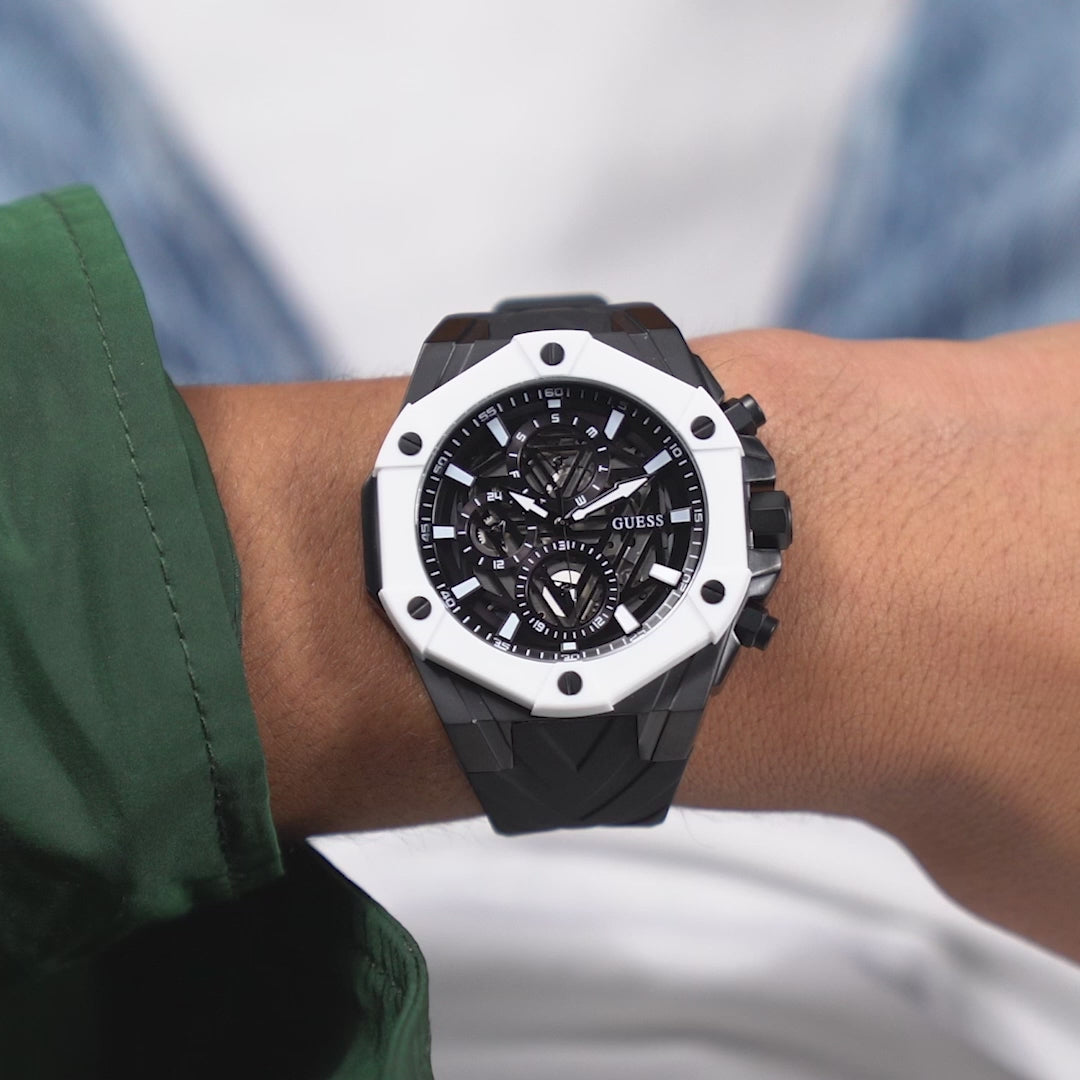 Men Quartz Black Dial Chronograph Silicone Watch GW0579G1