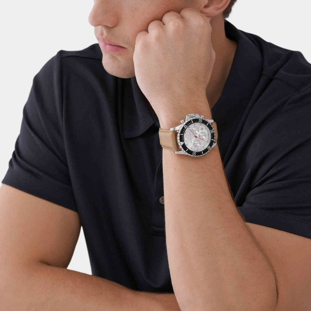 Michael Kors Men Round White watch